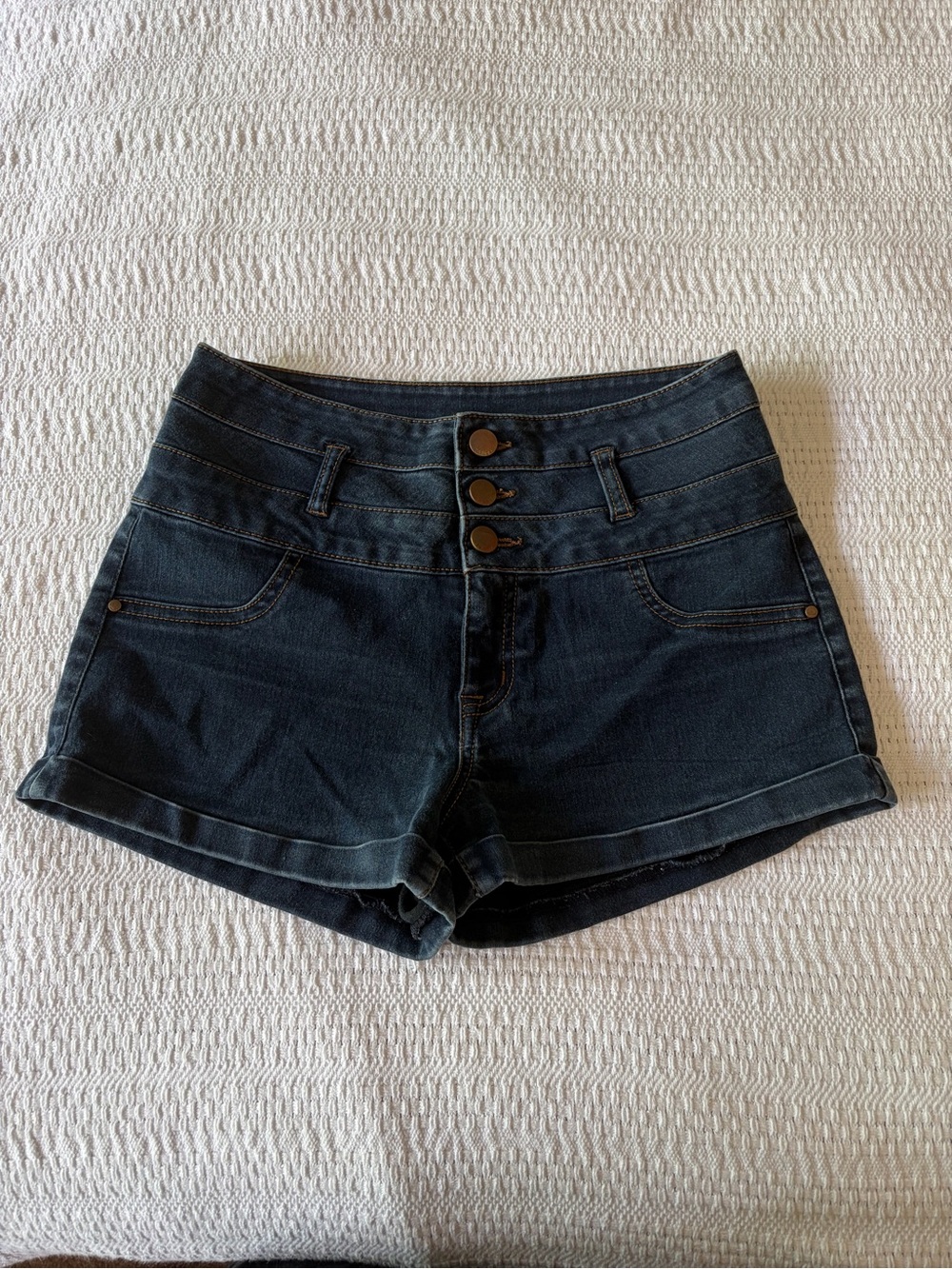 High-Waist Dark Blue Denim Shorts with Triple Button Detail